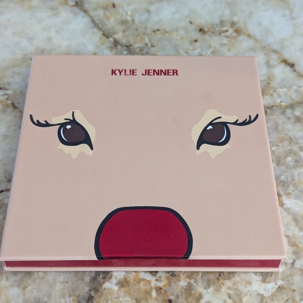 Kylie Cosmetics-Eyeshadow/Limited Edition Holiday Pressed Powder Palette.